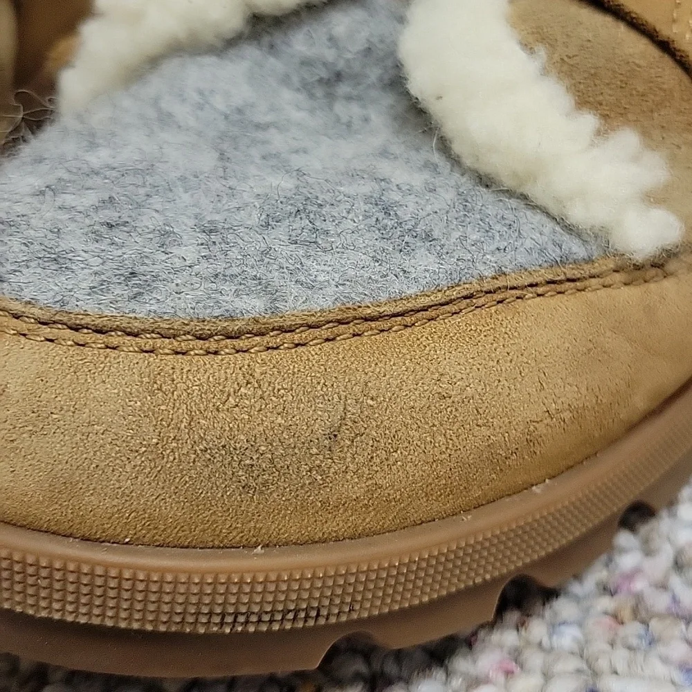 Sorel Wedge II Tan and Cream Winter Boots, Women's 8.5 Shearling